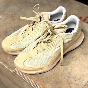 RAD Global R.A.D. global RadOne CrossFit shoe training hiit DBE Danielle Brandon